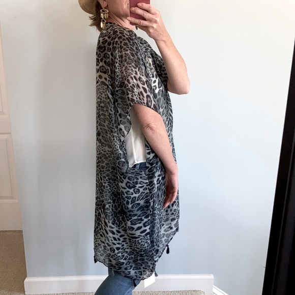 Black & Grey Animal Print Boho Kimono - Picture 3 of 7